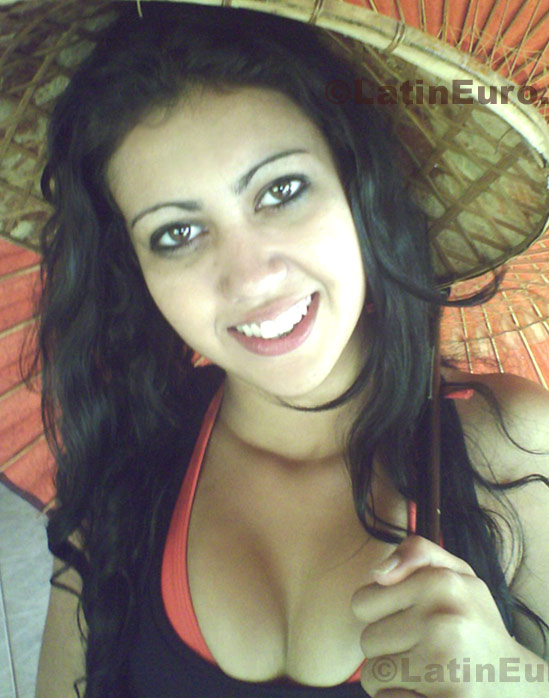 Date this lovely Brazil girl Deise from Sao Jose do Rio Preto B616