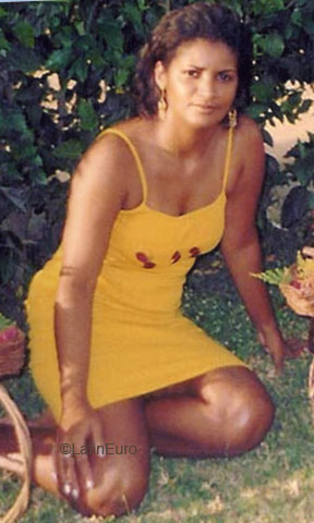 Date this georgeous Brazil girl Debora from RECIFE B6191