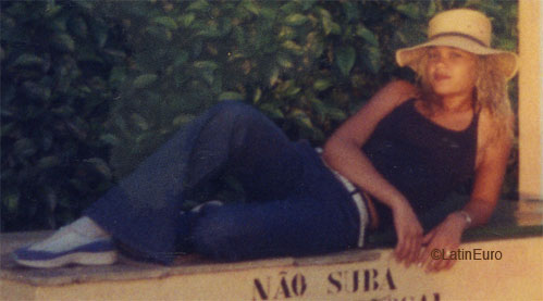 Date this beautiful Brazil girl Fernanda from CAMPINAS B6217