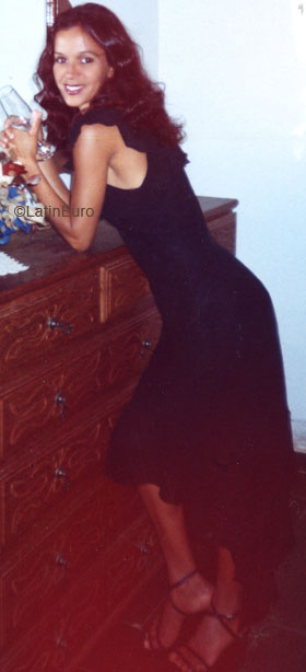 Date this pretty Brazil girl Maria from GALILEIA B6231