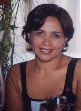 Date this voluptuous Brazil girl Maria from CURRAIS NOVOS B6261