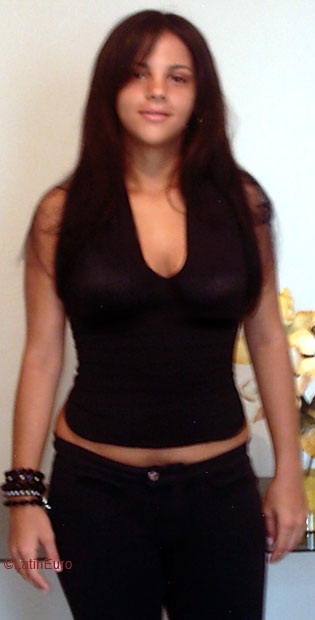 Date this pretty Brazil girl Simone from FEIRA DE SANTANA B6287