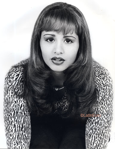 Date this lovely Brazil girl Junielda from JATAI B6359