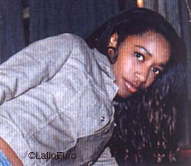 Date this beautiful Brazil girl Claudia from JARDIM B6383