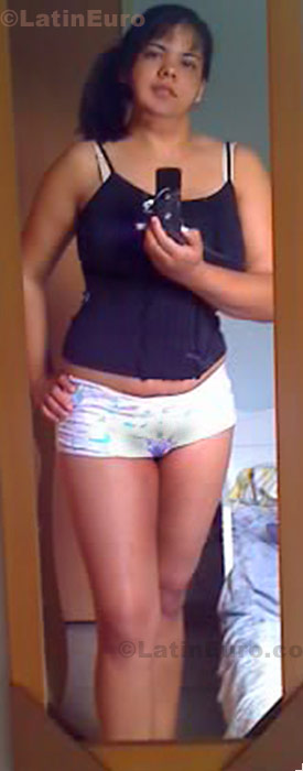 Date this stunning Brazil girl Sandra from Sao Paulo B649