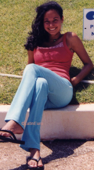 Date this hard body Brazil girl Claudia from ILHEUS B6509