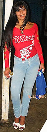 Date this hard body Brazil girl Selma from  B6647