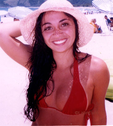 Date this pretty Brazil girl Lidiane from SAO SEBASTIAO B6743