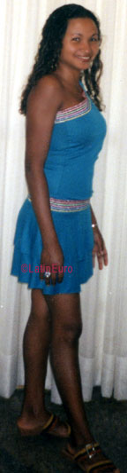 Date this happy Brazil girl Maria from PRESIDENTE MEDICI B7069