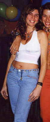 Date this happy Brazil girl Monica from JABOATAO DOS GUARARAPES B7093