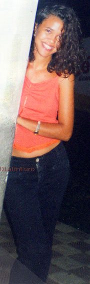 Date this cute Brazil girl Marcolange from MINEIROLANDIA B7135