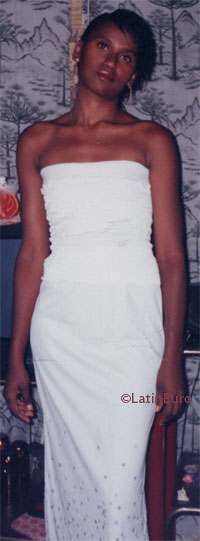 Date this beautiful Brazil girl Cinda from SAO FRANCISCO B7200