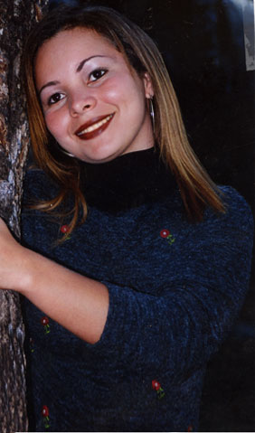 Date this hard body Brazil girl Geovana from BRASILIA B7238