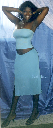 Date this sultry Brazil girl Vera from RIO DE JANEIRO B7349