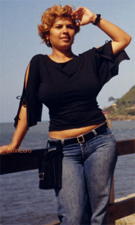 Date this foxy Brazil girl Brigida from SAO VICENTE B7350