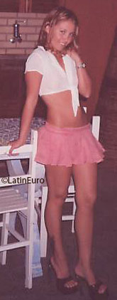 Date this cute Brazil girl Laura from SAO PAULO B7355