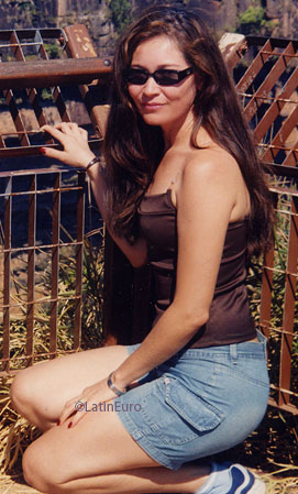 Date this sensual Brazil girl Marilde from COXIM B7356