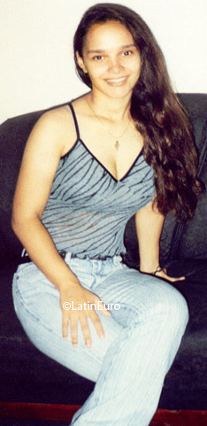 Date this delightful Brazil girl Juliana from BLUMENAU B7415