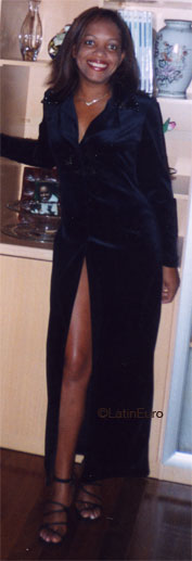 Date this voluptuous Brazil girl Neide from CAMPINAS B7441