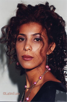 Date this lovely Brazil girl Elizete from ITARARE B7512