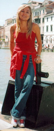 Date this nice looking Brazil girl Lina from FORTALEZA B7539