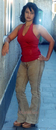 Date this sensual Brazil girl Alcione from RIO DE JANEIRO B7574