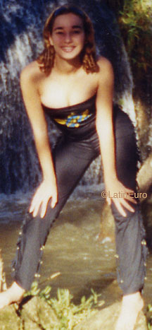 Date this athletic Brazil girl Marli from TOLEDO B7580