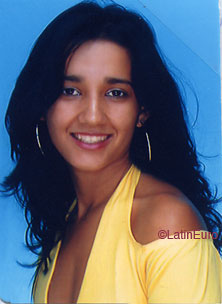 Date this beautiful Brazil girl Fabiana from DOURADOS B7768