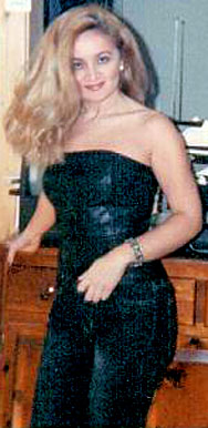 Date this voluptuous Brazil girl Silvia from PARAUAPEBAS B7786