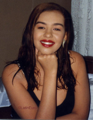 Date this sensual Brazil girl Cristiane from SAO PAULO B7789