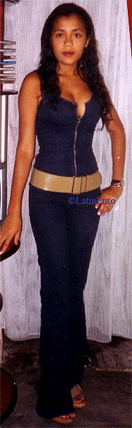 Date this sultry Brazil girl Lucilene from JABOATAO B7886