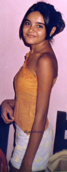 Date this passionate Brazil girl Fabricia from JARDIM DE PIRANHAS B7893