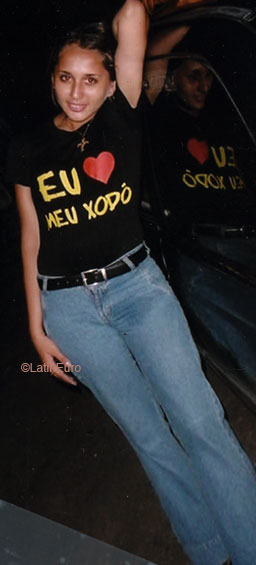 Date this passionate Brazil girl Ellen from MANAUS B7903