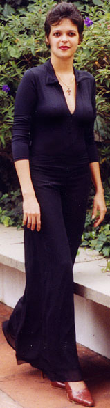 Date this fun Brazil girl Renata from SAO PAULO B7909