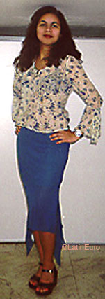 Date this good-looking Brazil girl Elania from ITABORAI B7918