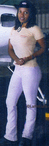 Date this beautiful Brazil girl Esdria from SAO VICENTE B8217