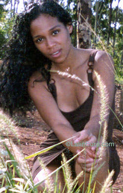 Date this tall Brazil girl Manoela from GUARAPARI B8225