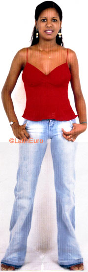 Date this happy Brazil girl Carla from SIMOES FILHO B8233