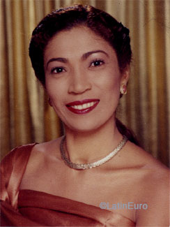 Date this young Brazil girl Nilce from MANAUS B8255