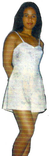 Date this sultry Brazil girl Cida from ITABUNA B8303