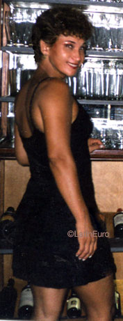 Date this pretty Brazil girl Rosangela from RIO DE JANEIRO B8415