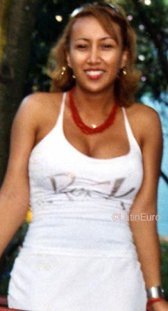 Date this nice looking Brazil girl Evanilda from SAO PAULO B8485