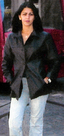 Date this funny Brazil girl Sheila from BRASILIA B8566