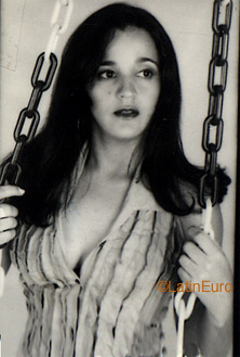 Date this stunning Brazil girl Ivanise from CAMPO GRANDE B8569