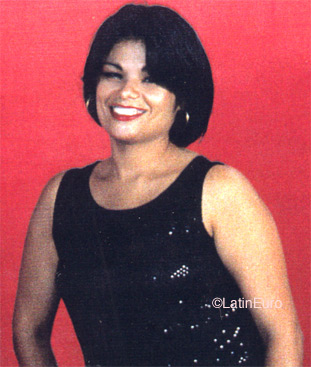 Date this stunning Brazil girl Sandra from CAMPINA GRANDE B8663