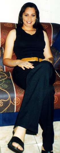 Date this attractive Brazil girl Andreia from PIRACICABA B8668