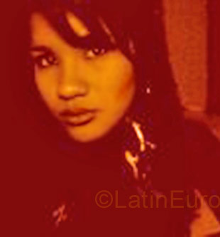 Date this happy Brazil girl Juliana from Foz do Iguacu B883