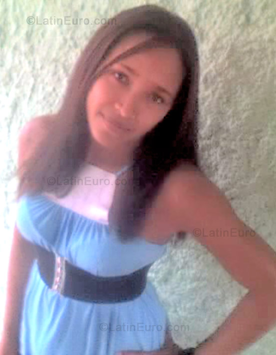 Date this charming Brazil girl Claudiane from Indaiatuba B919