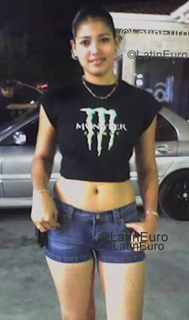 Date this stunning Honduras girl Kimberly from San Pedro Sula N-288