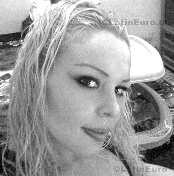 Date this sultry Mexico girl Juisleiri from Cihuatlan N-931